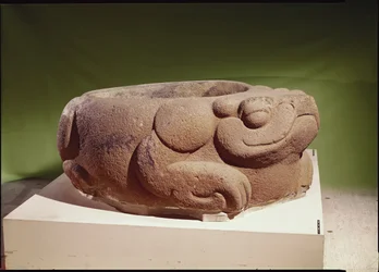 Offering vessel in the form of a giant toad, Mayan, from Kaminaljuyu, 250-600
